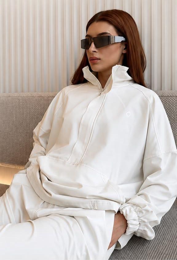 White Elegance Training Set